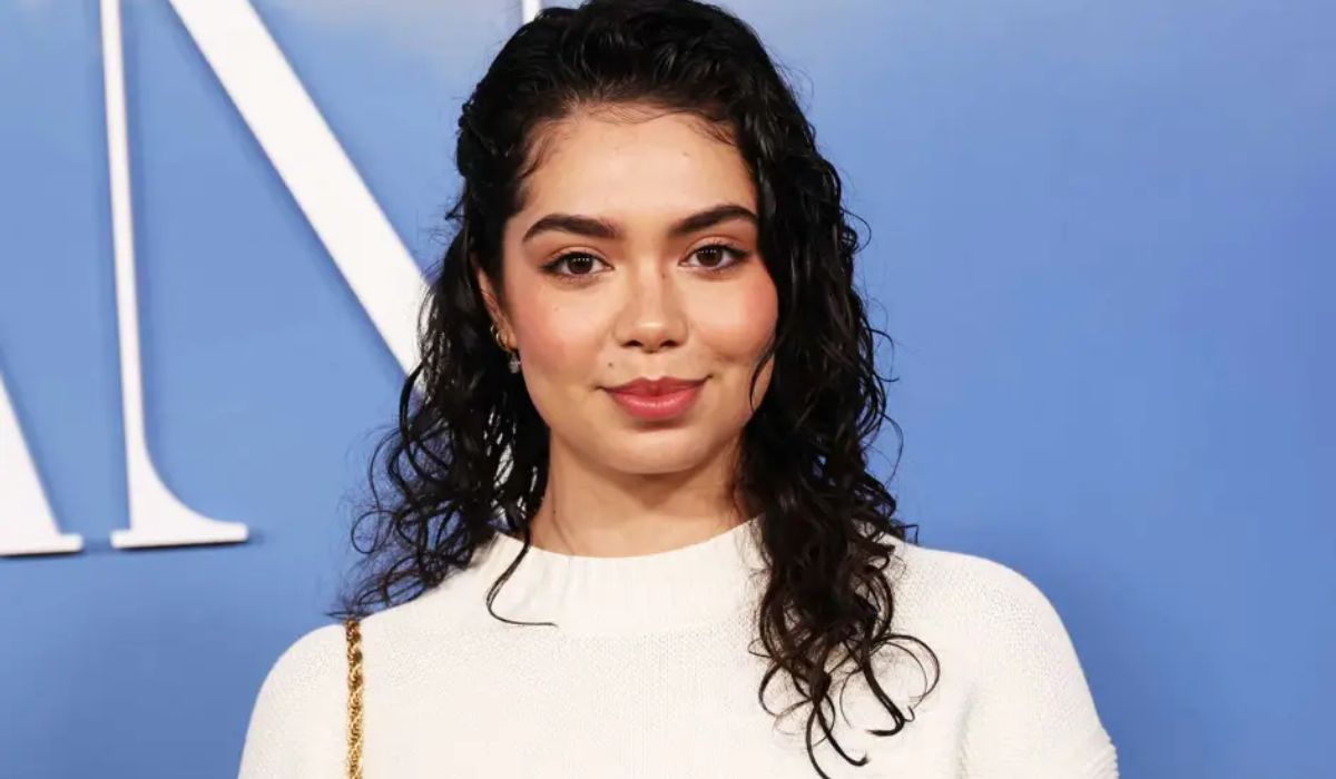 Who Is Auli'i Cravalho Playing?