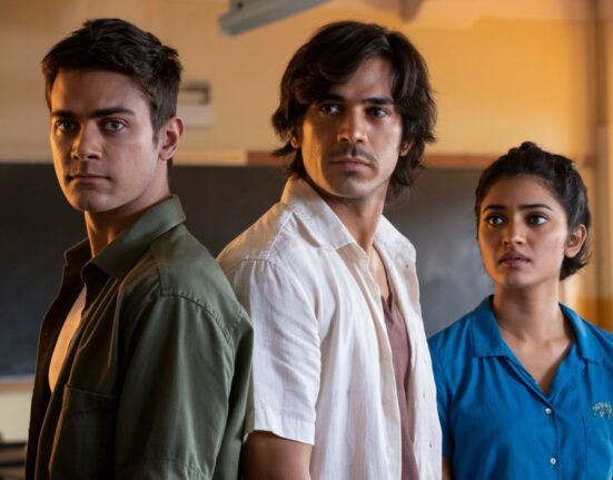 Khel Khel Mein Showtimes: A Complete Guide to Enjoying This Entertaining Film