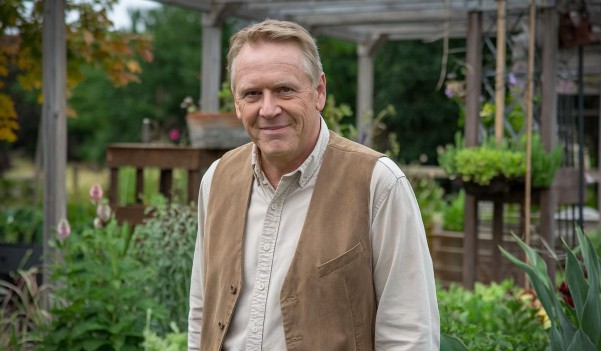 Jerry Baker’s Philosophy on Gardening